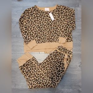 Poppy and Peonies Lounge Set